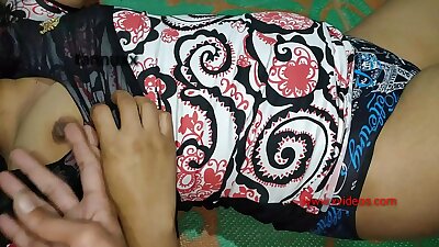 पहली बार सेक्स करने में गर्लफ्रेंड के खून निकल आया असली वीडियो