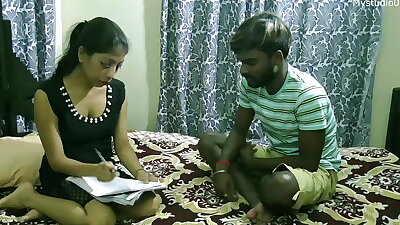 Indian new hot n sexy madam having sex with her student&excl;&excl; Plz don't cum inside